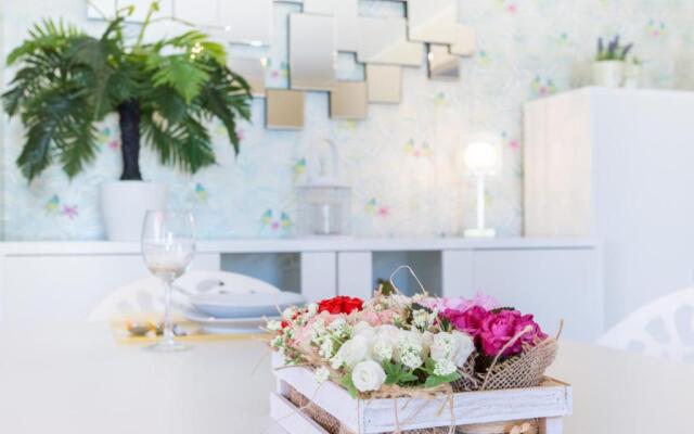 Tropical Beach Apartment