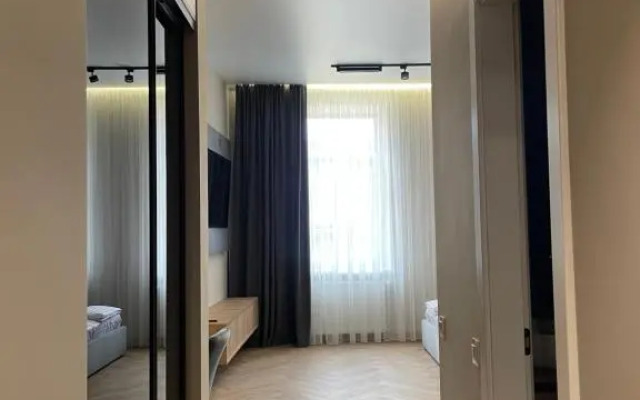 Фурманська, 3 (центр)