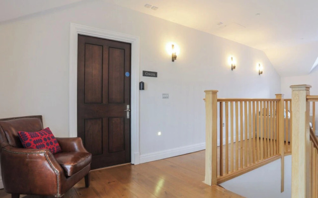 Harlech Apartments - Gwern