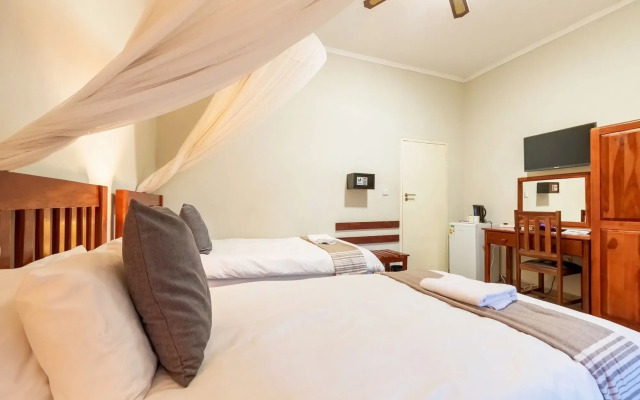 Dzimbahwe Guest Lodge