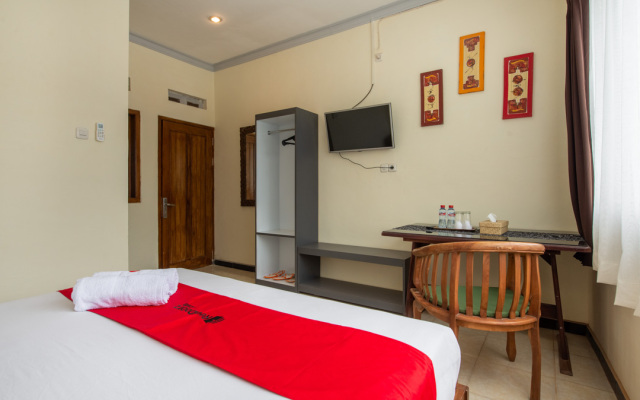 RedDoorz Plus near Balai Kota Batu 2