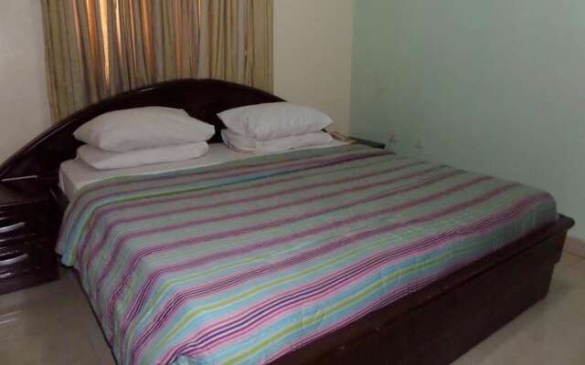 AES Luxury Apartments