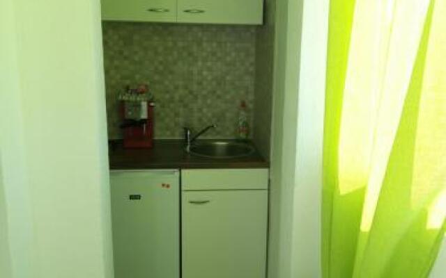 Rooms and Apartment Stambuk