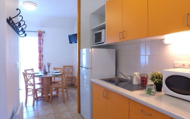 VVF Château sur la Vienne Lac de Vassivière, Nedde