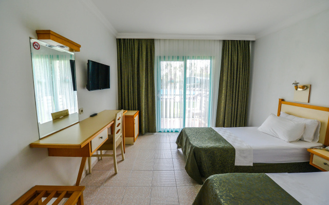 Rebin Beach Hotel