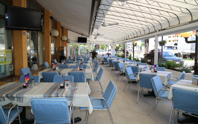 Hotel Berna