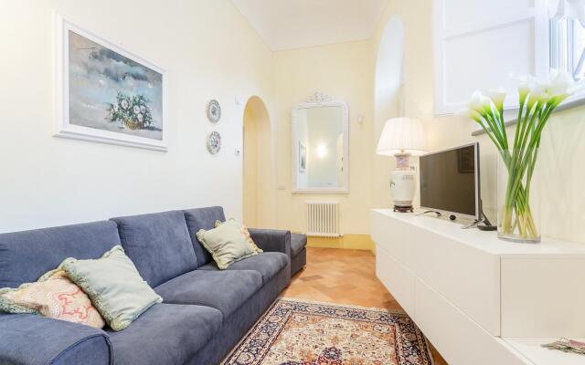 Casa Vera in Lucca with 2 Bedrooms And 2 Bathrooms