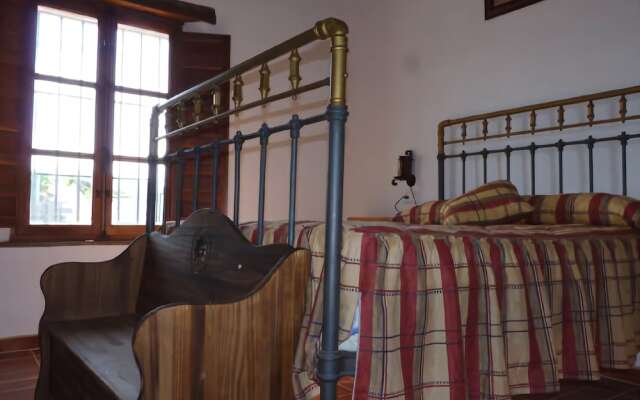 Malaga 101846 3 Bedroom Holiday home By Mo Rentals