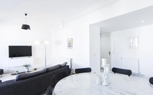 Le Palace Appartement Spacieux Avec vue sur mer