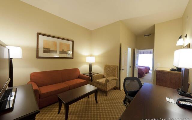 Country Inn & Suites by Radisson, Ontario at Ontario Mills, CA