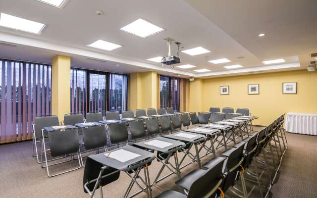 Best Western Plus Olives City Hotel