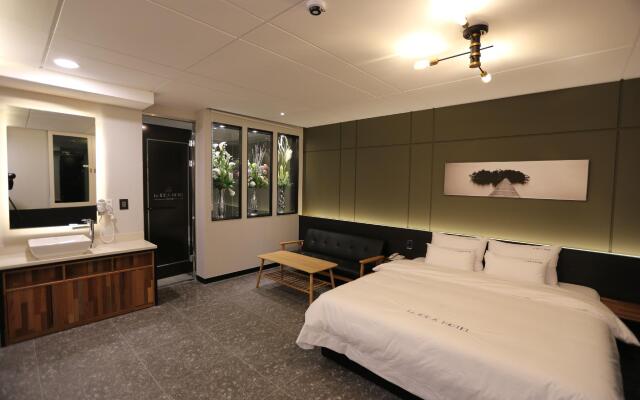 Idea Hotel