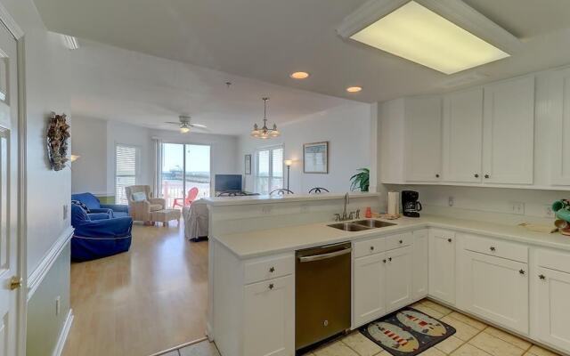 Seaside Villa 202 on Folly Beach