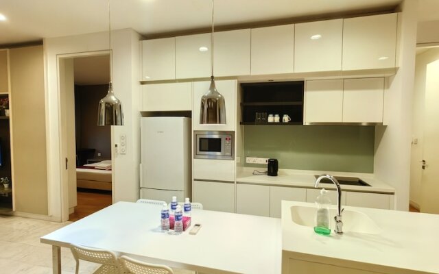 Amazing Pool By Platinum Suites