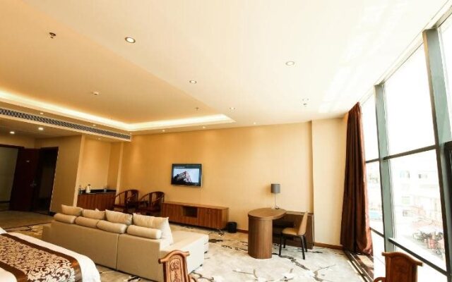 Irvine Holiday Hotel