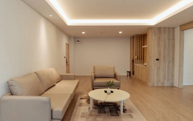 RUS Hotel&Convention
