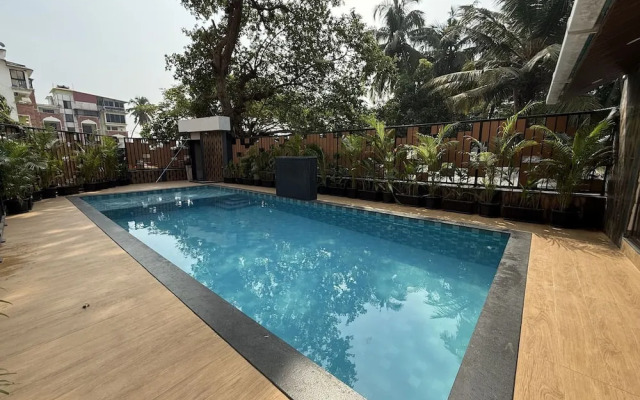 Stylish 1BR With Pool 5 Mins to Candolim Beach