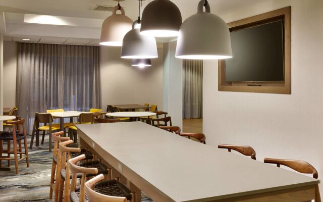 Fairfield Inn and Suites by Marriott Roswell