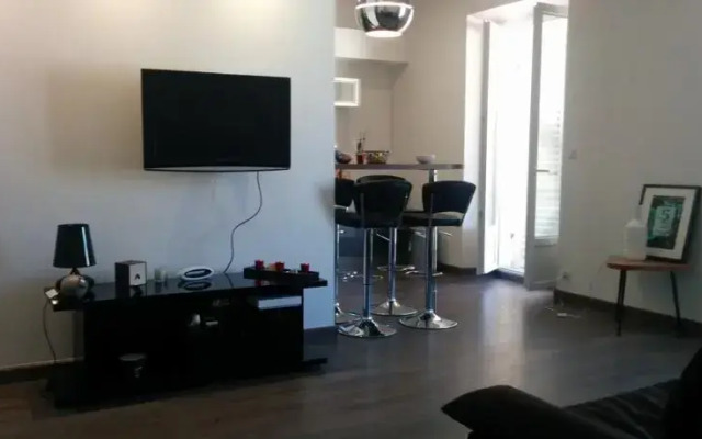 Happyfew - Le Garibaldi