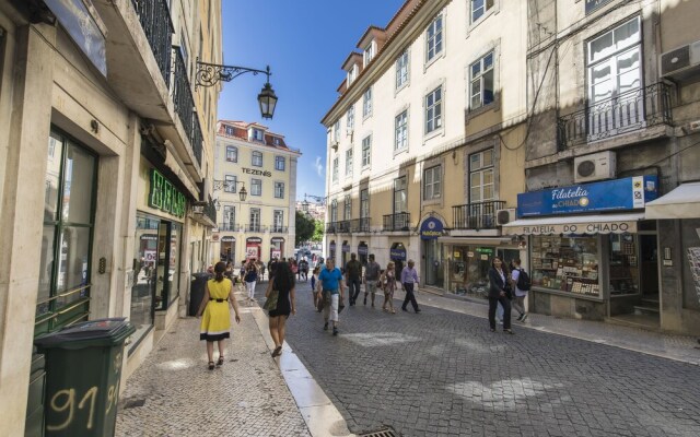 Santa Justa Elevator by Rentestate