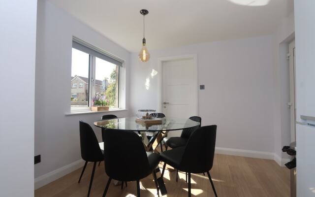 Dunfermline Luxury 3 bedroom house
