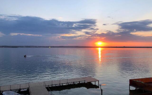 Mamaia Lake View