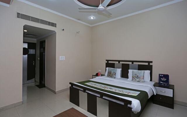 Capital O 1299 Hotel Mukut Regency