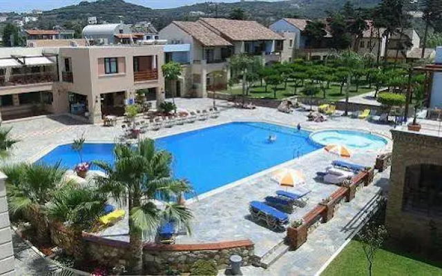 Villa Platanias