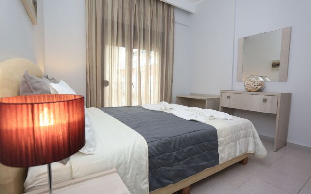 Adonis Hotel