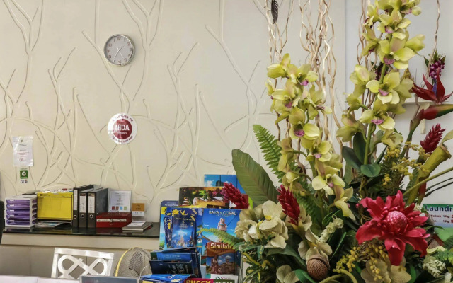 NIDA Rooms Patong Silk House
