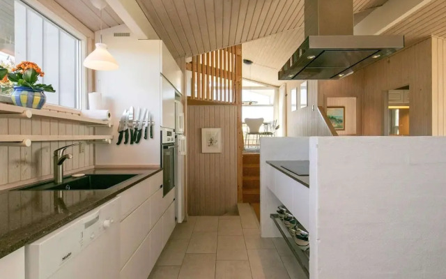 10 Person Holiday Home in Lokken