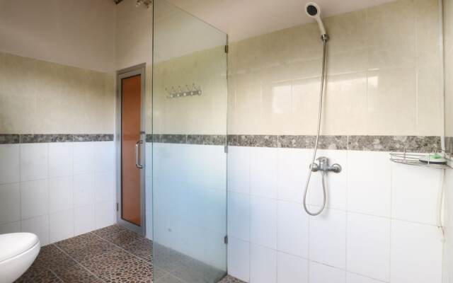 Oka Kartini Bungalows