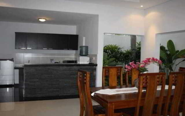 Kubu Manggala Villas