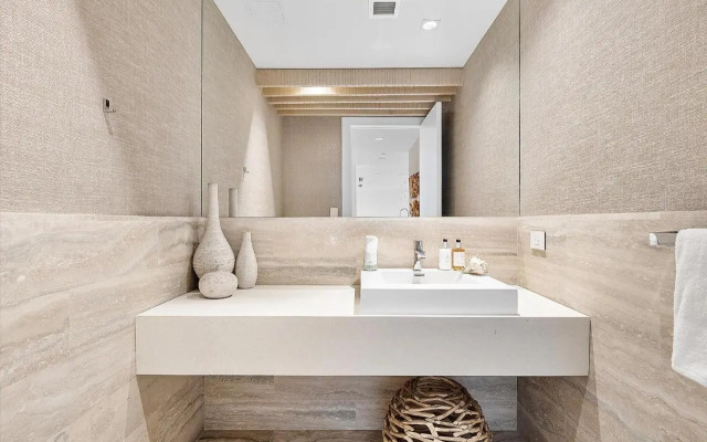 Ocean View Private Residence - 1007