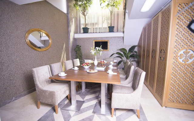 Cumbali Suite