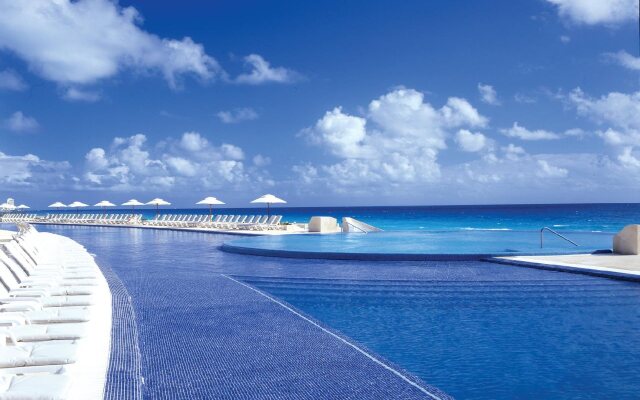 Live Aqua Beach Resort Cancún  - Adults Only - All Inclusive