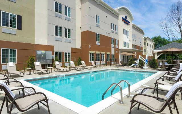 Candlewood Suites Grove City - Outlet Center by IHG