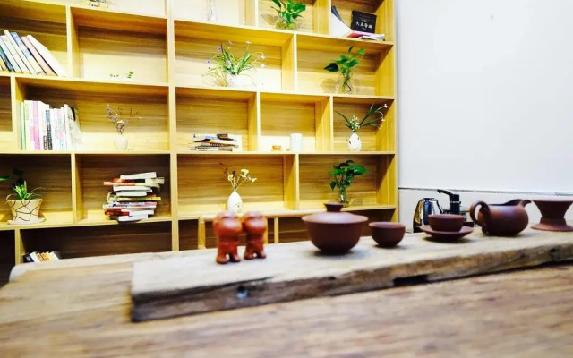 Yiyun Boutique Hostel Xitang Chuqi Branch