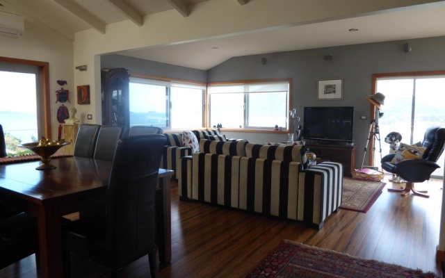 Paku Palms – Guest Rooms – Tairua