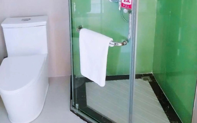 GreenTree Inn Linxia Niujinhe Avenue Express Hotel