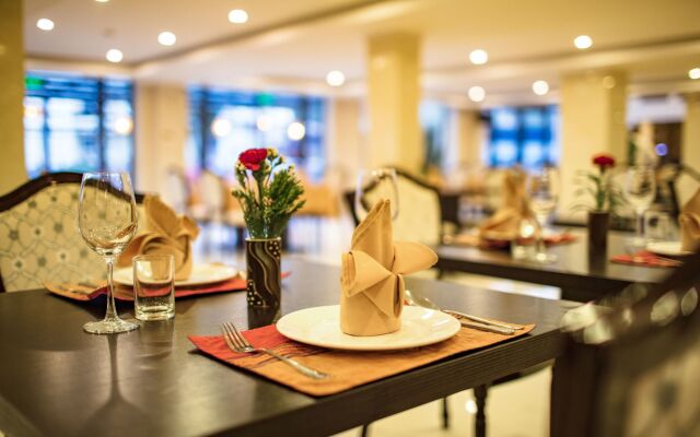 Freesia Hotel