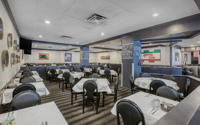 Best Western River North Hotel