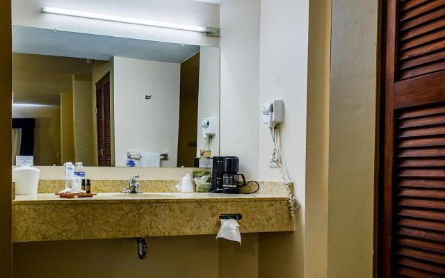 American Inn Hotel & Suites Delicias