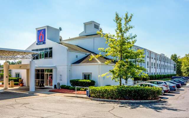 Motel 6 Fort Mill, SC - Charlotte