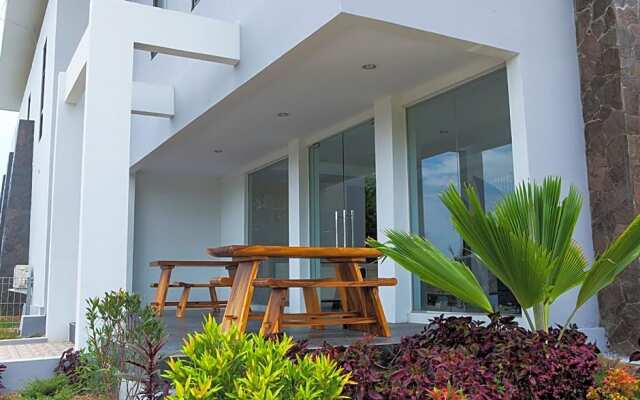 Krakatau Kahai Beach Hotel