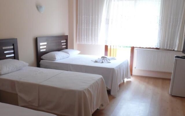 Altıntaş Dinlenme Tesisleri