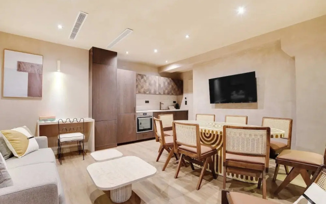 Elegance and Refinement for 10 - Montorgueil