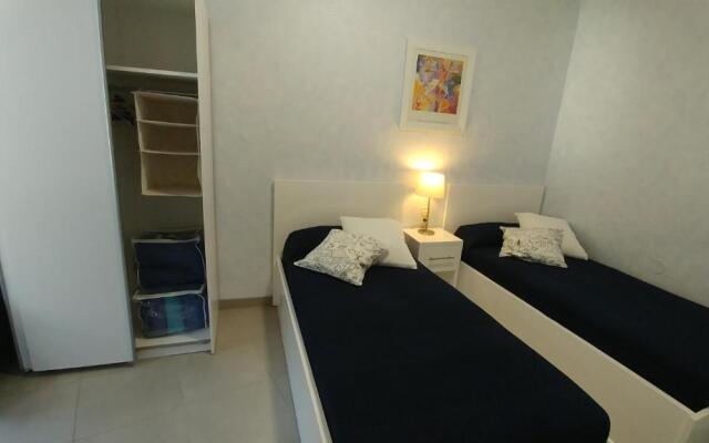 Apartament OASIS B3 Roses