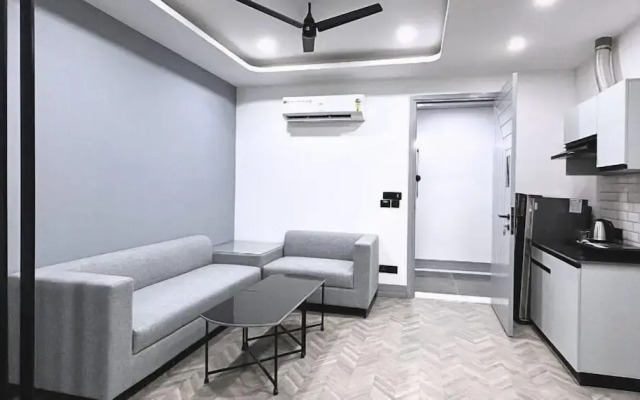 BedChambers Serviced Apartment, Golf Course, Gurgaon