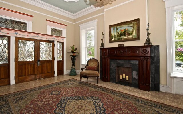 Southernmost House Hotel